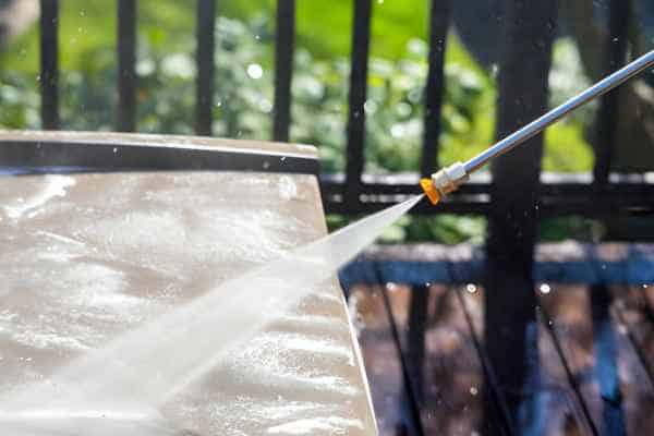 Commercial Cleaners for Aluminum Patio Furniture